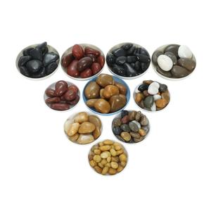 Décoration de paysage allée galets pierre de rivière vente en gros personnalisé <span class=keywords><strong>pas</strong></span> <span class=keywords><strong>cher</strong></span> différentes tailles naturel pluie fleur galets galets - Product Image 3