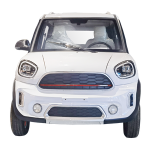 Nouvelle berline électrique à propulsion arrière, double moteur, caméra de recul, sièges en cuir, intérieur sombre, capacité longue distance - Product Image 3