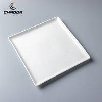 Offre Spéciale – Assiette de Luxe en Céramique Blanche Pure de 9,75 Pouces pour Service de Table, Style Chinois, Design Moderne, Idéale pour Mariages (Vente en Gros)