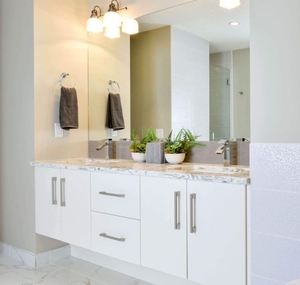 Meuble-lavabo mural moderne CANA en blanc brillant avec double vasque et plateau en marbre, idéal pour la vente en gros - Product Image 1