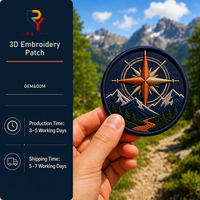 Écusson brodé 3D personnalisé Boussole de montagne Forêt de pin Aventure de randonnée pour équipement de plein air Vente en gros