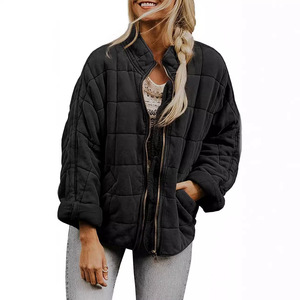 <span class=keywords><strong>Manteau</strong></span> d'hiver de Style Vintage pour femmes avec capuche matelassée en diamant ample et léger doublure en soie de couleur unie <span class=keywords><strong>manteau</strong></span> long en gros - Product Image 4