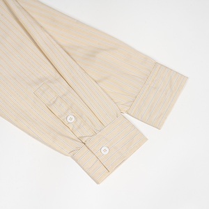 Chemises à <span class=keywords><strong>manches</strong></span> <span class=keywords><strong>longues</strong></span> rayées à coupe décontractée avec col à revers et poche, impression par sublimation personnalisée - Product Image 4