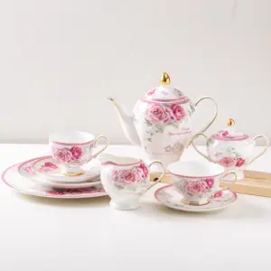 Juego de café de cerámica con diseño de flores, juego de té de porcelana OEM, taza de café y platillo de hueso fino de China