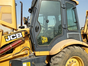 Chargeuse-pelleteuse d'occasion JCB 3CX, modèle 2015, capacité de charge nominale de 15 tonnes, moteur CAT, puissance de 92 kW, utilisée aux États-Unis, excavatrice rétro à vendre - Product Image 6