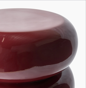 Mesa de Laca Artesanal con Acabado Brillante, Elegante y Estilizada para Interiores de Hogares de Lujo - Product Image 2