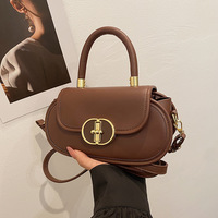Nouveau Sac Bandoulière Coque Rigide avec Fermoir Loquet Automne-Hiver 2024, Sac à Main Rétro pour Femme