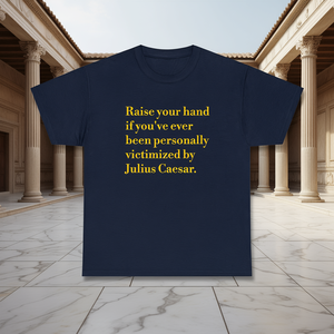 Camiseta 'Victimizado por César', Camiseta del Imperio Romano, Camiseta de meme divertido, Regalo de broma, Camisetas divertidas, Camiseta 'Dumb Shirts That Go Hard', Camiseta 'Cursed' - Product Image 3