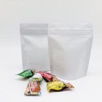 Emballage en plastique moins cher en stock sac à fermeture éclair en mylar étanche fermeture à glissière refermable sacs à pochette debout zip-lock de qualité alimentaire