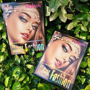 Palet Eyeshadow 35 Warna yang Dapat Disesuaikan Secara Grosir dengan Lapisan Glitter, Hasil Akhir Powder, Efek Shimmer & Metalik, Paint Tray - Product Image 6