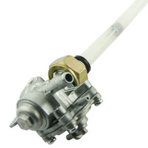 Robinet de réservoir de carburant pour moto, commutateur de réservoir de carburant, Valve de réservoir de gaz Petcock pour <span class=keywords><strong>Honda</strong></span> VT500FT Ascot <span class=keywords><strong>500</strong></span> CMX450C Rebel VT500C - Product Image 1