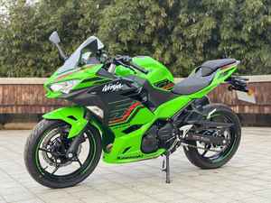 Moto sportive de poche électrique sans balais <span class=keywords><strong>Kawasaki</strong></span> Ninja 400 4 temps - Product Image 5