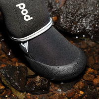 Chaussures pour chiens Coussinets de protection imperméables pour pattes de chien Chaussures antidérapantes pour chiens Chaussures jetables pour animaux de compagnie
