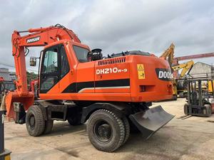 รถขุดล้อยี่ห้อ Doosan รุ่น DH210W-9 มือสองจากเกาหลี น้ำหนัก 21 ตัน สภาพดี มีสินค้าในสต็อก - Product Image 2