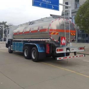 Camión <span class=keywords><strong>Cisterna</strong></span> Sinotruk HOWO de 20 Metros Cúbicos con Tracción 6x4, Camión <span class=keywords><strong>Cisterna</strong></span> Personalizable - Product Image 6