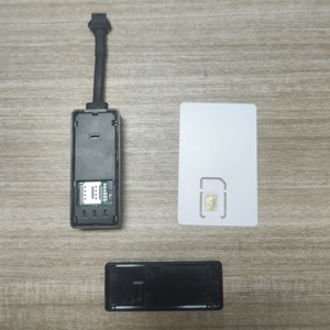 Pelacak GPS 4G untuk Mobil AR003 Pencari Lokasi Kendaraan Real Time dengan <span class=keywords><strong>Alarm</strong></span> Anti Maling dan Pemutus Mesin Jarak Jauh - Product Image 6