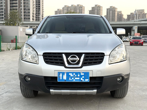 Crossover Familiare Aggiornato: <span class=keywords><strong>Qashqai</strong></span> 2.0 <span class=keywords><strong>X</strong></span> Trim CVT 2010, Maggiore Comfort e Stile, Perfetto per Città e Suburbi - Product Image 2