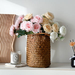 Bouquet de roses artificielles en soie, fleurs blanches, roses, champagne, haute simulation, décoration de mariage et de maison, 5 pièces - Product Image 1