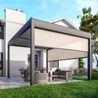 Pergola Bioclimatique Motorisée en Aluminium à Lames Orientables, Étanche, Moderne et Écologique, Tailles Personnalisées pour Complexes Hôteliers et Commerciaux