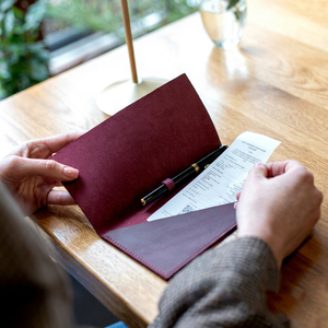 Magnetic Genuine Leather Bill Holder for Restaurant Secure Guest Check Presenter Smart <b>Billfold</b> Folder LBH-0090 - Product Image 1
