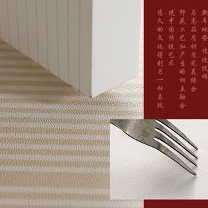 Nouveau tapis d'entrée de style chinois à motif floral, antidérapant, en PVC, pour usage domestique, forme originale, facile à nettoyer, nettoyage localisé. - Product Image 4