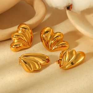 ต่างหูแบบหนีบรูปหยดน้ำ สีทอง สแตนเลส เครื่องประดับแฟชั่นสำหรับงานปาร์ตี้ - Product Image 1