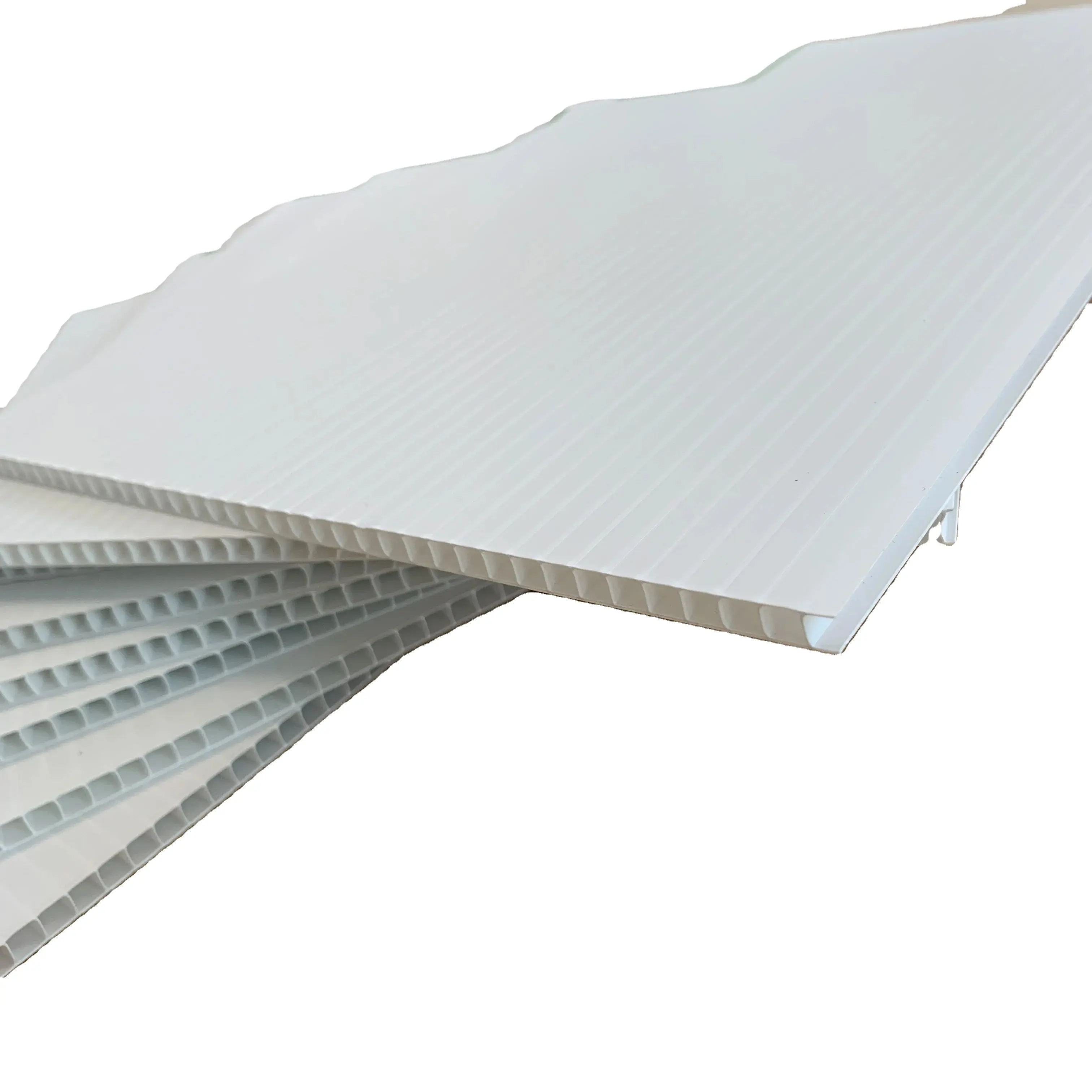 Reciclado blanco ondulado de plástico corrugado Roofing hojas 4x8 núcleo de nido de abeja Panel tablero hueco de PP