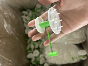Herramienta Innovadora para Abrir Cocos, Abridor de Cocos con Botón de Presión para Uso Comercial - Product Image 4