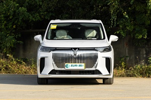 VOYAH Dreamer 2026, <span class=keywords><strong>voiture</strong></span> électrique chinoise <span class=keywords><strong>de</strong></span> haute qualité, purement électrique, 4 roues motrices, 7 places, nouveau véhicule utilitaire sport (MPV) à énergie nouvelle, avec <span class=keywords><strong>une</strong></span> autonomie <span class=keywords><strong>de</strong></span> 700 km et <span class=keywords><strong>une</strong></span> puissance <span class=keywords><strong>de</strong></span> 405 kW - Product Image 2