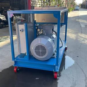 Macchina per Taglio a Getto d'Acqua ad Alta Pressione 1000 bar con Sistema Idraulico - Product Image 4