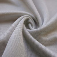73% Acétate 17% Polyester 10% Métallique |   Tissu tricoté 190 GSM |   Tissu pour robes et hauts pour femmes, brillant et doux, largeur 148 cm
