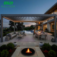 Pergola motorisée en aluminium, système de toiture à lames orientables bioclimatique, imperméable, avec portes coulissantes en verre pour jardin