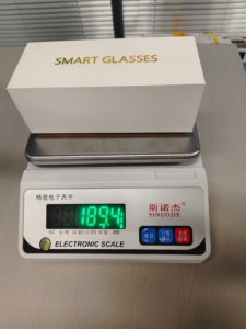 แว่นตาอัจฉริยะ AI พร้อมกล้อง HD แปลภาษาแบบเรียลไทม์ <span class=keywords><strong>ค</strong></span>วบ<span class=keywords><strong>ค</strong></span>ุมด้วยระบบสัมผัส กันน้ำระดับ IPX-65 เครื่องเล่นเพลง - Product Image 6