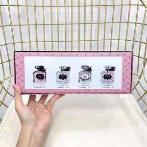 <span class=keywords><strong>Parfum</strong></span> pour femme en vaporisateur, marque privée, luxe moderne, <span class=keywords><strong>eau</strong></span> <span class=keywords><strong>de</strong></span> <span class=keywords><strong>parfum</strong></span>, <span class=keywords><strong>parfum</strong></span> floral longue durée, 30 ml * 4 - Product Image 3