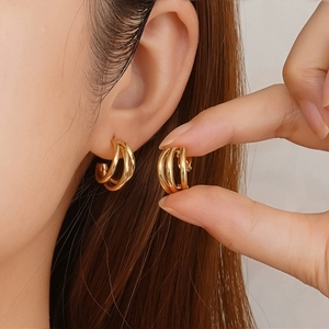 YE313 Low Price Fashion Trendy Girl <strong>Stainless</strong> <strong>Steel</strong> 18K Gold Plated C Shaped Design Women's Hoop Earrings <strong>Jewelry</strong> for Women Gift - Product Image 2