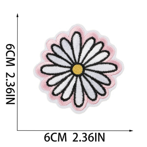 कढ़ाई पैच पर थोक मल्टीकोलर फूल लोहा महिला टोपी कपड़े के बैग के लिए महिला छोटे कढ़ाई वाले फूल पैच - Product Image 4