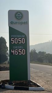 Letreros LED para Precios de Gasolina AUTODISP para Estaciones de Servicio, Resistentes al Agua IP65, Legibles Bajo la Luz Solar, 2 Años de Garantía, 16 Pulgadas - Product Image 6