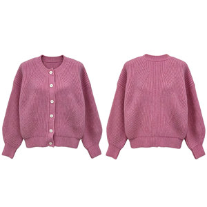 Cardigan en <span class=keywords><strong>tricot</strong></span> côtelé diagonale personnalisé OEM pour femme, avec boutons en perles, manches bouffantes oversize et coupe courte - Product Image 3