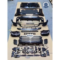 Kit de carrosserie avec phares LED pour la mise à niveau du Land Cruiser LC200 au look LC300 (2016-2022) - Conversion de l'ancien au nouveau