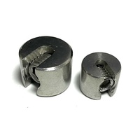 Matériel de gréement pinces à câble croisées 316 Support de moyeu en acier inoxydable Clips de câble métallique raccord de serrage pour système de treillis mural