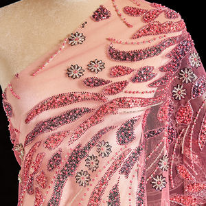 Заводская изготовленная на заказ Тюлевая кружевная ткань из органзы, жаккардовая ткань, разноцветная красная кружевная ткань с бусинами - Product Image 1