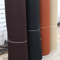 Éponge matelassée classique Rolls de cuir de PVC de broderie pour des housses de siège de voiture