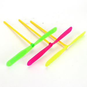 Prop Top Gummy CuộN Kẹo mềm với con chuồn chuồn tre bay đồ chơi kẹo - Product Image 5