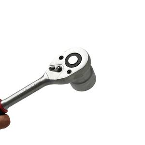 Juego de Herramientas para Reparación de Automóviles Multifunción de 94 Piezas, Llave de Trinquete Grande, Mediana y Pequeña con Combinación de Herrajes y Vasos - Product Image 5