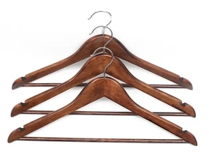 Bán Buôn Giá Tốt 360 Độ Xoay Móc Áo Bằng Gỗ Móc Tùy Chỉnh Hộ Gia Đình Cổ Bằng Gỗ Móc Cho Phù Hợp Với - Product Image 2