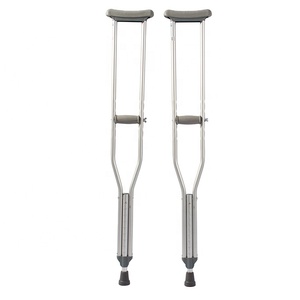 Muletas Axilares <span class=keywords><strong>de</strong></span> Aluminio Ajustables <span class=keywords><strong>de</strong></span> Diseño Simple a Precio Económico al por Mayor <span class=keywords><strong>para</strong></span> Discapacitados y Ancianos - Product Image 1