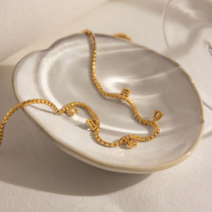 Collar de tenis geométrico de circonita con corte princesa y cadena de oro, unisex, para uso diario - Product Image 4