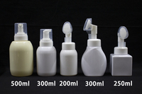 Bouteille en plastique pour animaux familiers avec pompe en plastique blanche Personnaliser en gros 200ml 250ml 300ml 500ml hôtel coloré mignon carré vert foncé