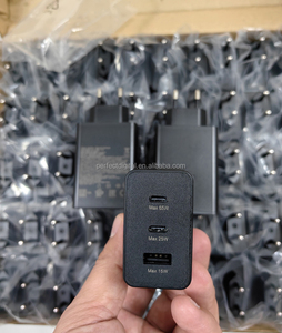 T6530 GAN ที่ชาร์จไวแบบ Type C ที่ชาร์จในสหราชอาณาจักร65วัตต์อะแดปเตอร์แปลงไฟ2x ทรีโอพอร์ต USB-C 1xUSB ได้เร็วมากปลั๊กแบบ3ขาสำหรับ <span class=keywords><strong>Samsung</strong></span> S25 S24 - Product Image 3