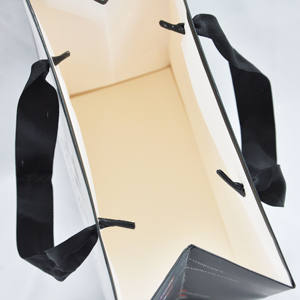 Simple Style Paper Bag Black Border White Paper Carry Bags With Handles <b>for</b> Shopping Cosmetic - Product Image 5